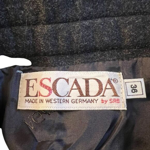 Escada Elegant dark grey 100% wool Midi Skirt - Picture 3 of 12